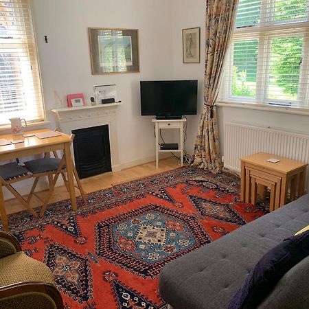 Old School Apartment 1 First Floor Bury St. Edmunds Bagian luar foto