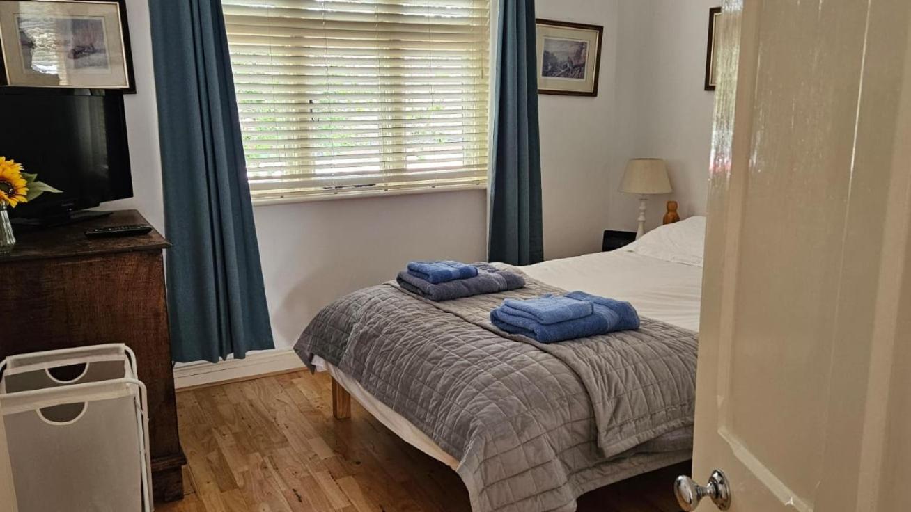 Old School Apartment 1 First Floor Bury St. Edmunds Bagian luar foto