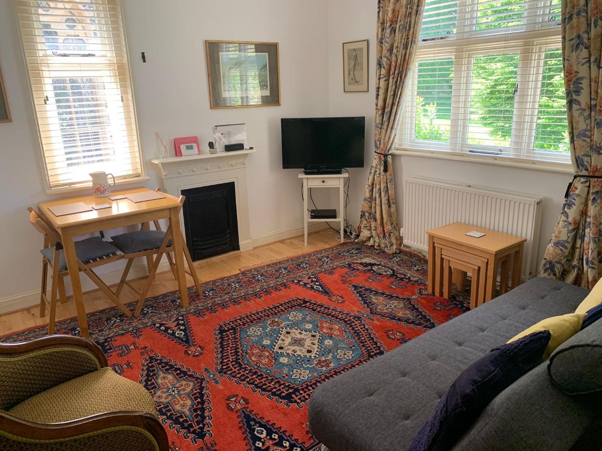 Old School Apartment 1 First Floor Bury St. Edmunds Bagian luar foto